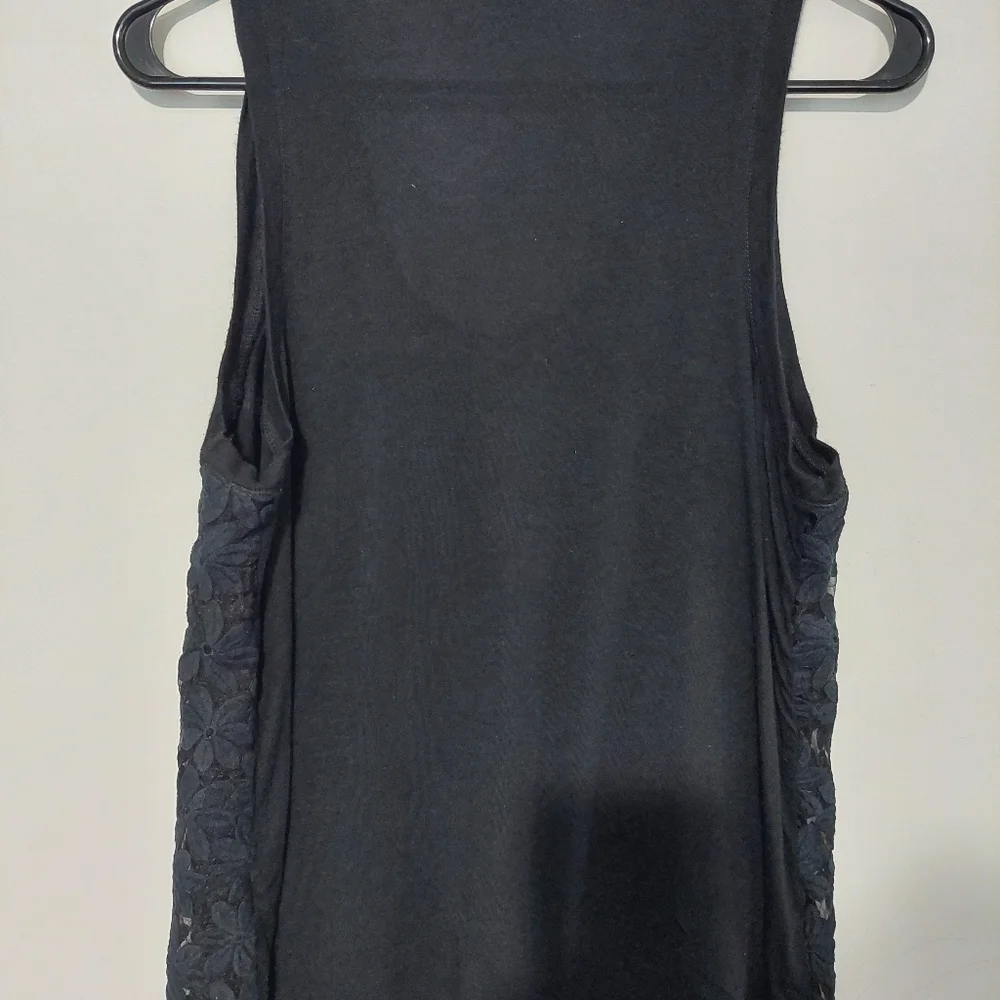 J. Crew Black Lace Front Tank top sz Medium Womans Textured